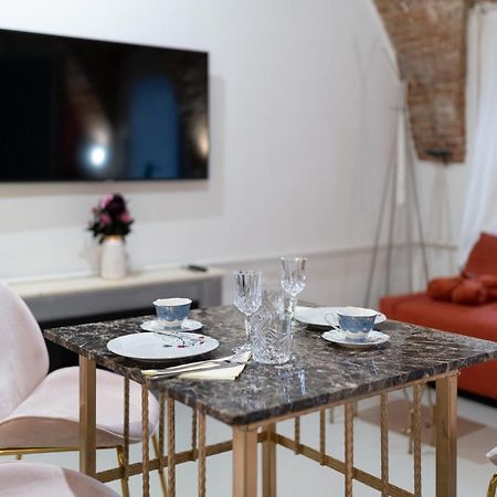5* Luxury In Unirii Square. Διαμέρισμα Κλουζ-Ναπόκα Εξωτερικό φωτογραφία